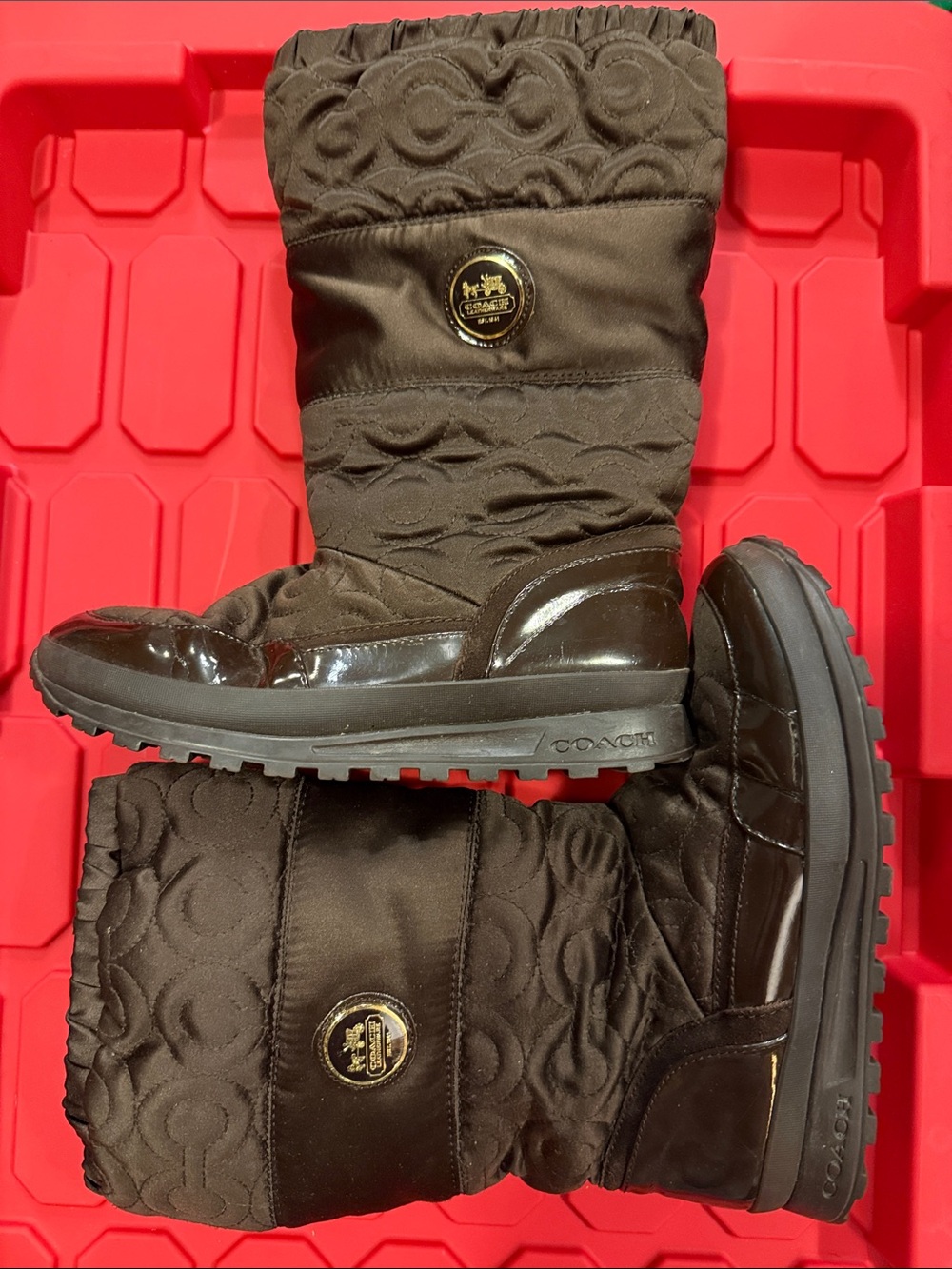 Coach Dark Brown Quilted Winter Boots with Gloss Trim size 8